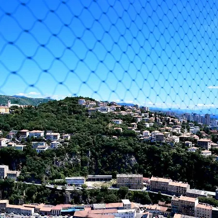 Bright And Charming * Rijeka