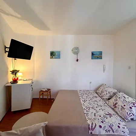 Bright And Charming Apartment Rijeka