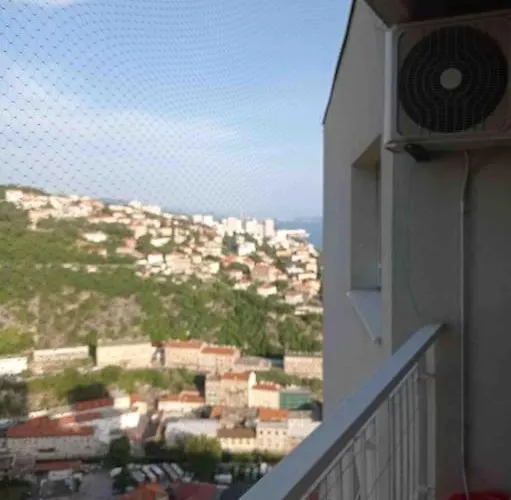 Apartman Bright And Charming *